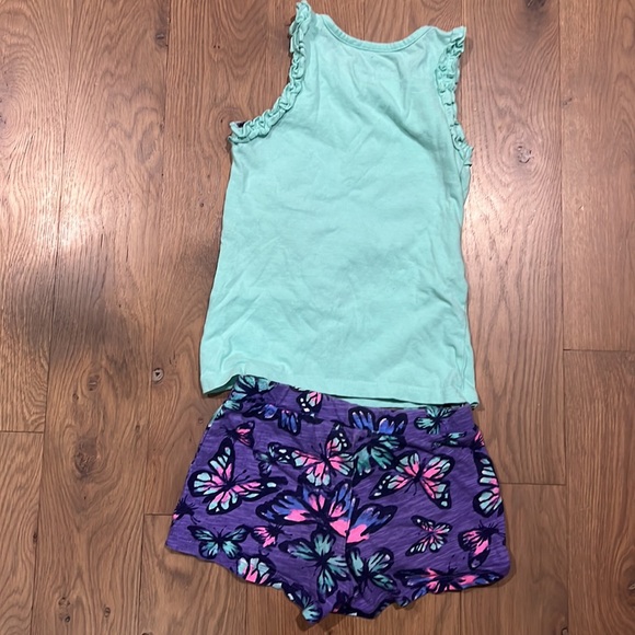 Kids  set size 5 100% cotton butterfly skorts - Picture 4 of 4